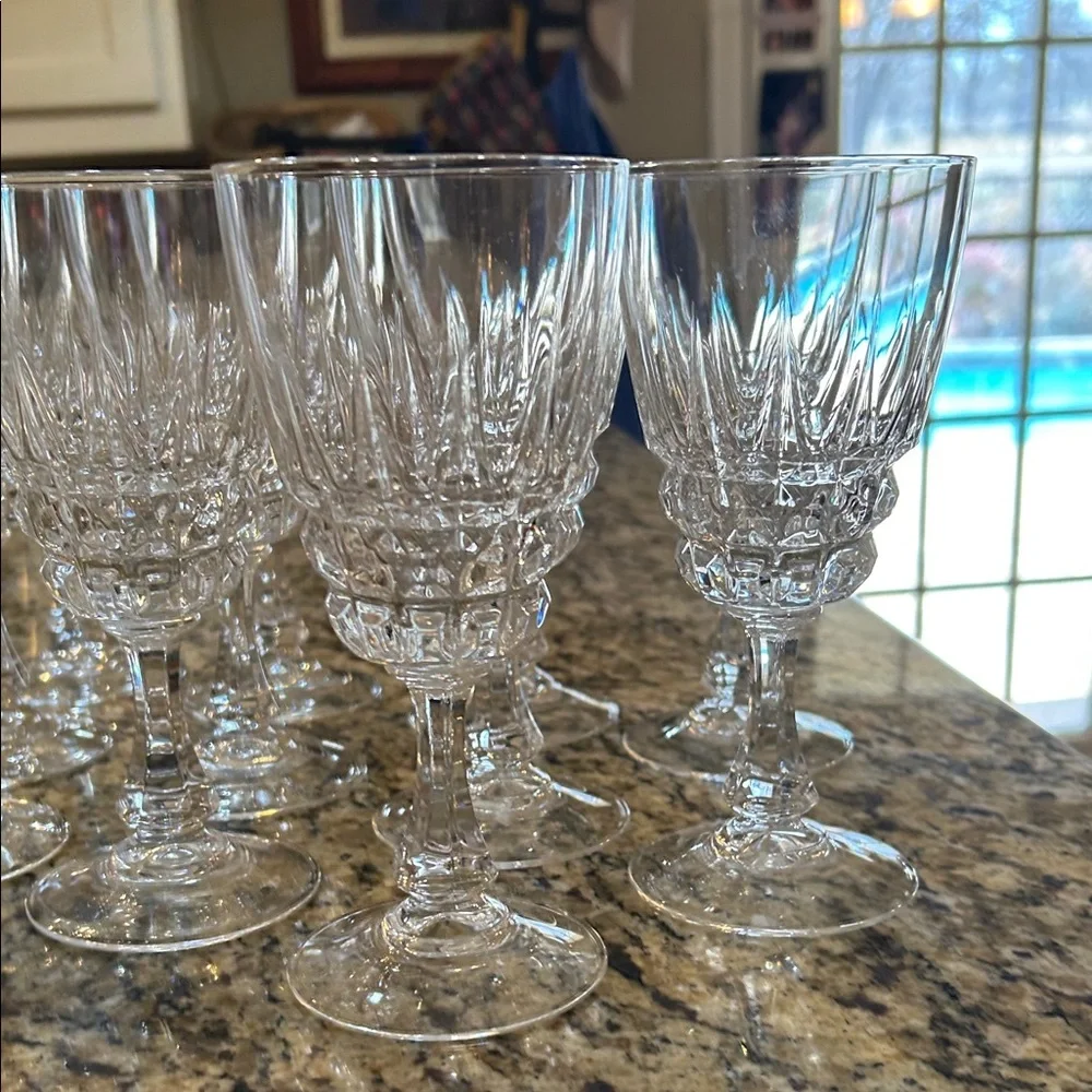 vintage Cristal d'Arques "Pompadour" pattern lead crystal wine glasses set of 11 - Picture 8 of 13